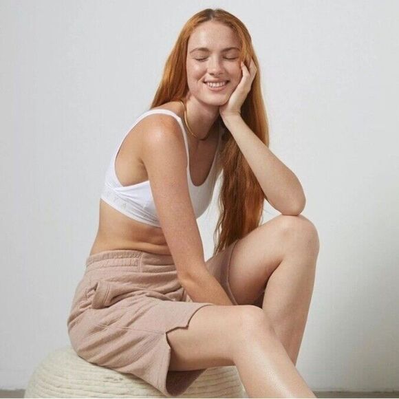 Lunya Women's Restore Double Faced Shorts Otium Tan Size Small - Picture 3 of 9